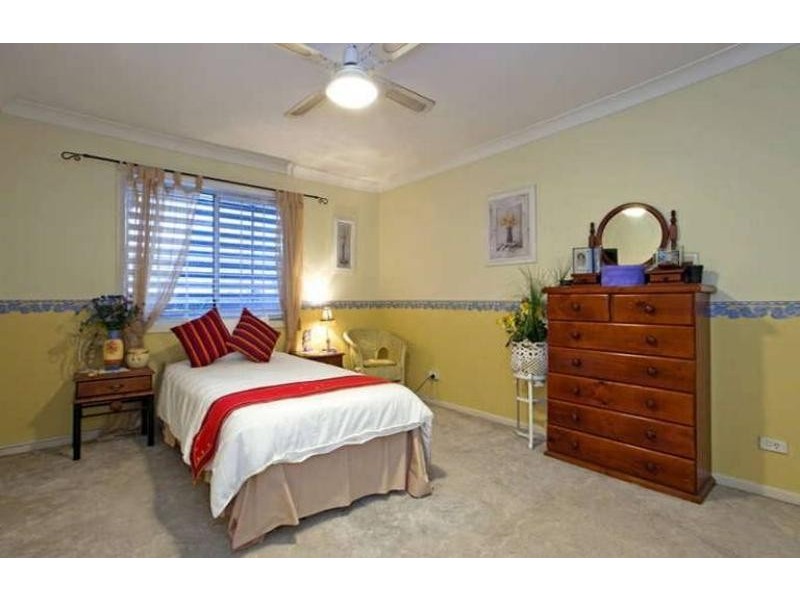 35 Robtrish St, Manly West QLD 4179