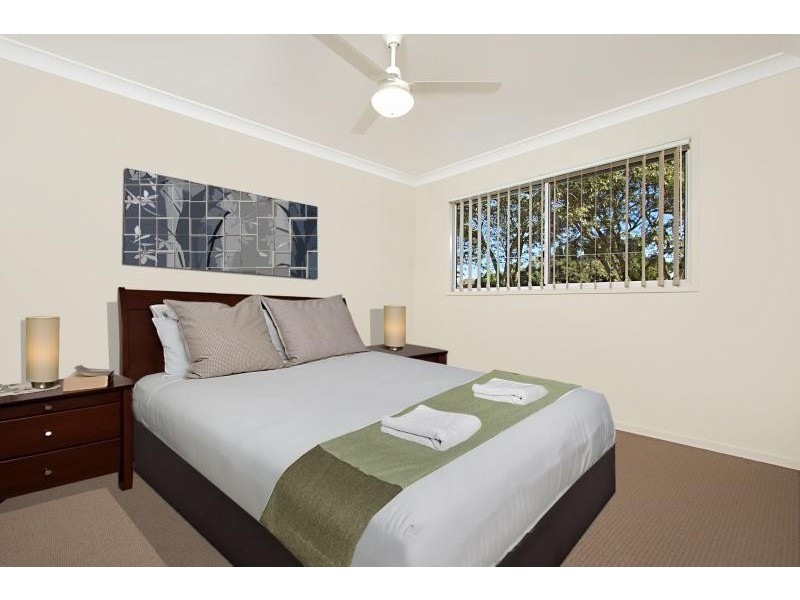5 Andrew St, Lota QLD 4179