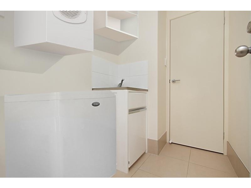 5 Andrew St, Lota QLD 4179