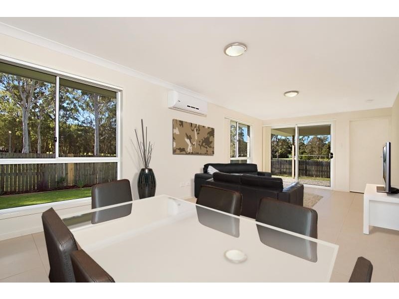 5 Andrew St, Lota QLD 4179