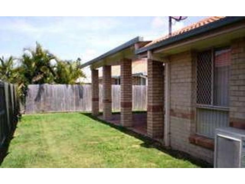 29 Pamela St, Wynnum West QLD 4178