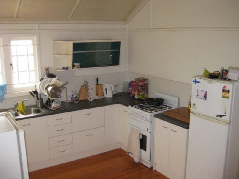 29 Oxley Dr, Holland Park QLD 4121