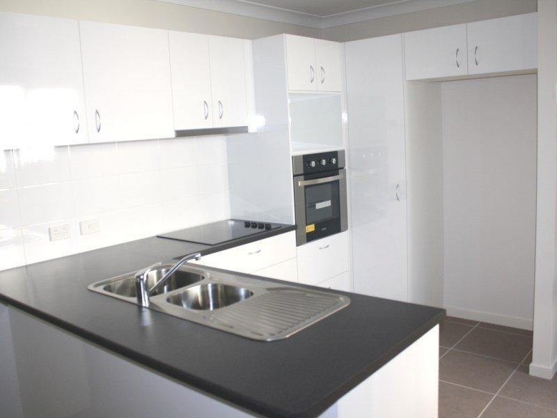 223 Preston Rd, Wynnum QLD 4178