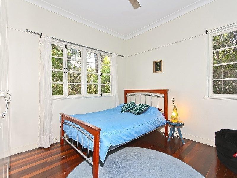 12 Milfoil St, Manly West QLD 4179