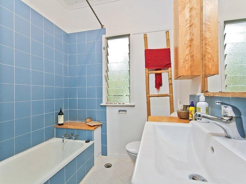 12 Milfoil St, Manly West QLD 4179