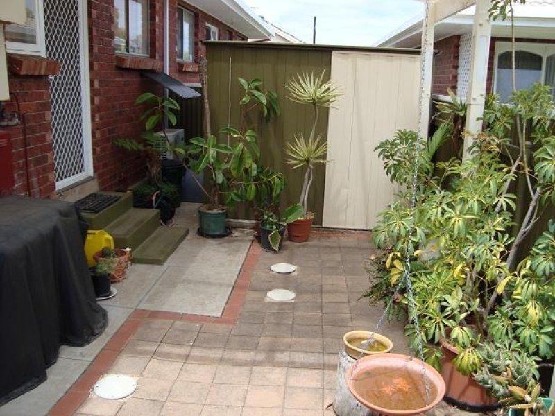 2/27 Pearce  St, O’sullivan Beach SA 5166