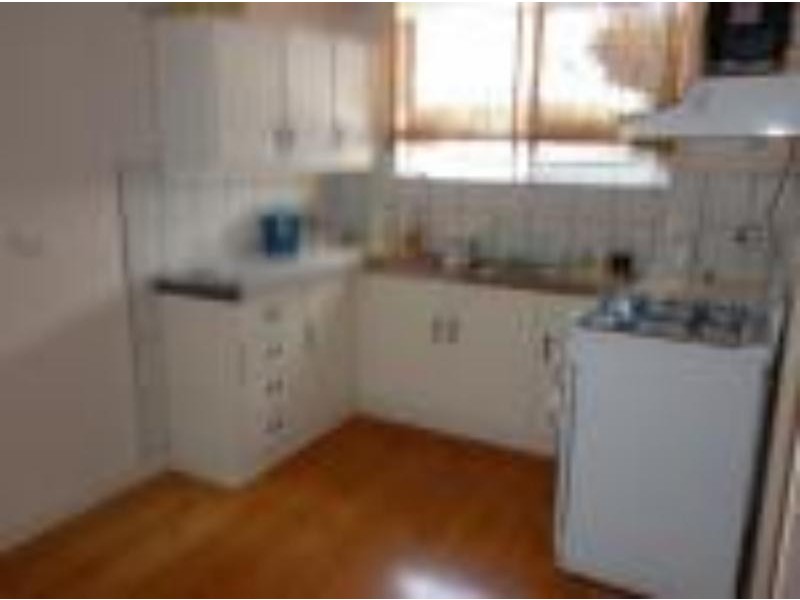 2/27 Pearce  St, O’sullivan Beach SA 5166