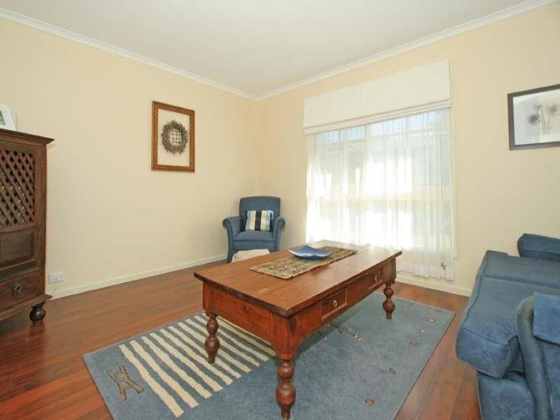 1 Excelsior Gr, Woodcroft SA 5162