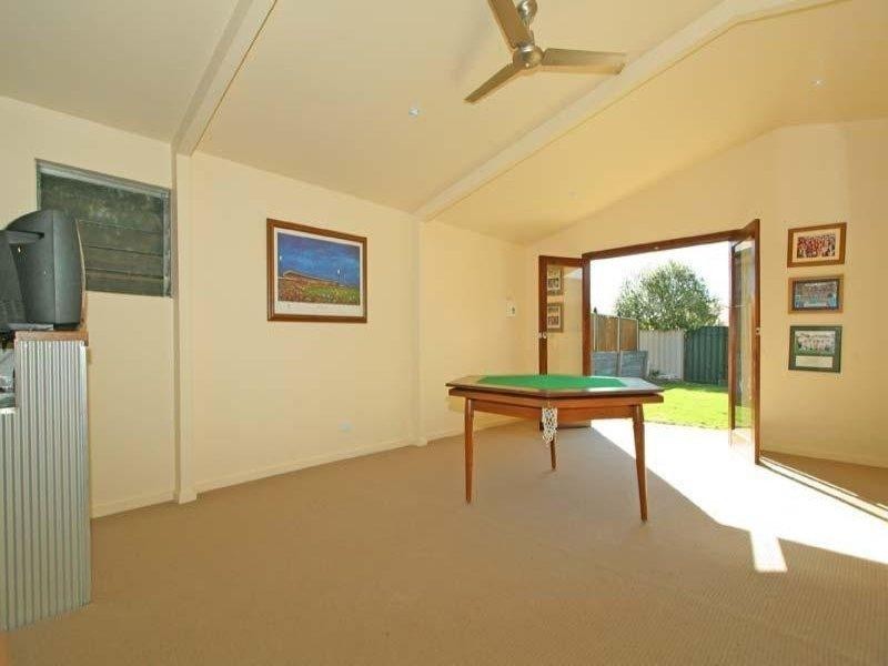 1 Excelsior Gr, Woodcroft SA 5162