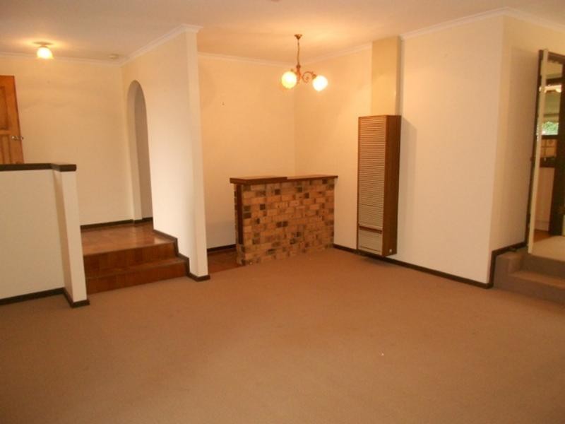 9 Warakila Rd, Sheidow Park SA 5158