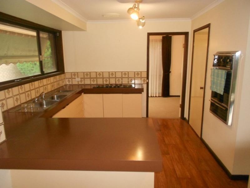 9 Warakila Rd, Sheidow Park SA 5158