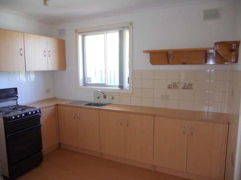 9 Isabella  Rd, Morphett Vale SA 5162