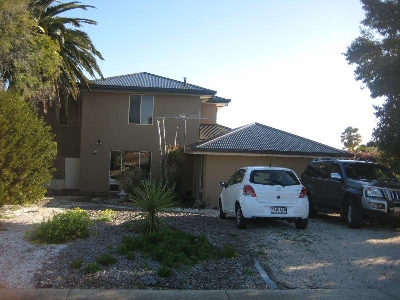 11 Constellation St, Hallett Cove SA 5158