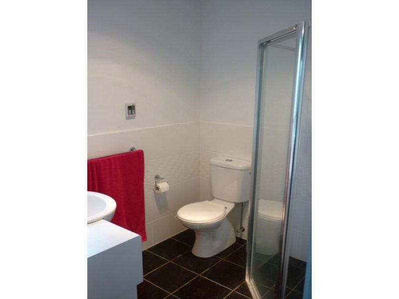 68 Kentwood Rd, Morphett Vale SA 5162