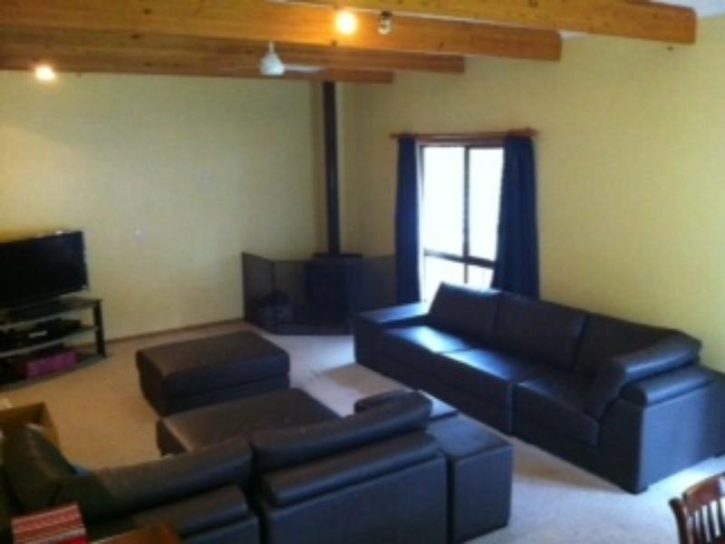 25 Booth St, Happy Valley SA 5159