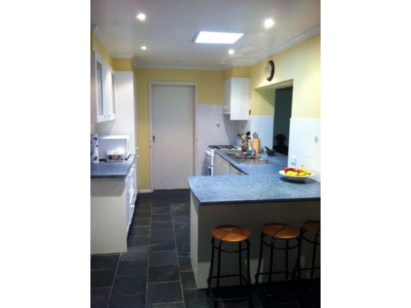 25 Booth St, Happy Valley SA 5159