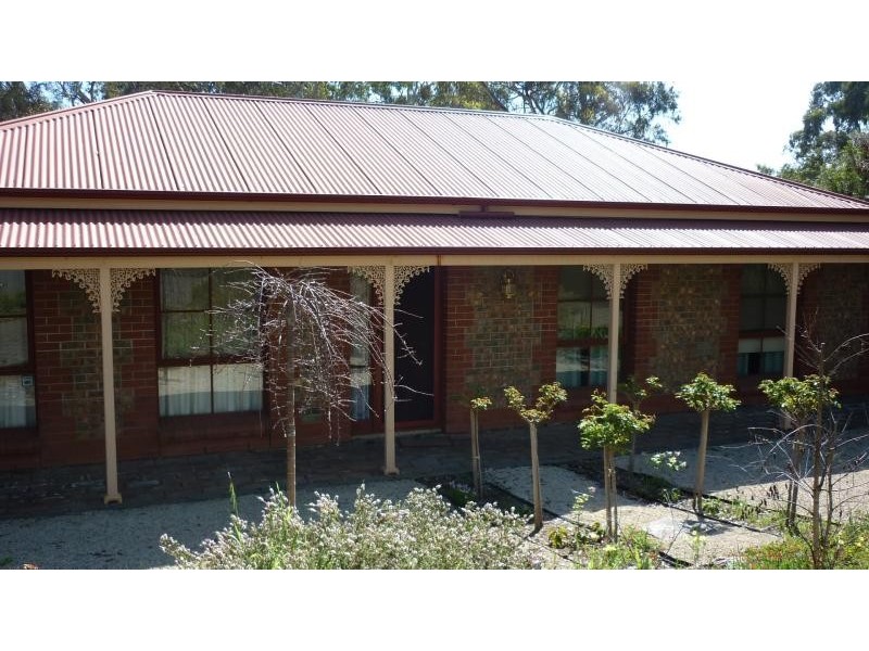 18 Lexcen  Gr, Happy Valley SA 5159