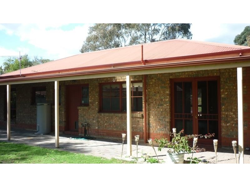 18 Lexcen  Gr, Happy Valley SA 5159