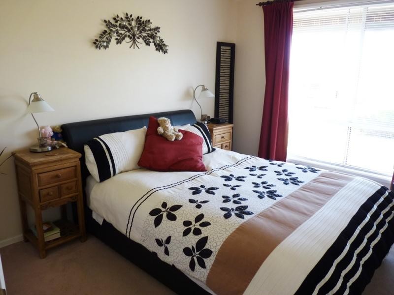 62  Coorabie Cres, Hallett Cove SA 5158