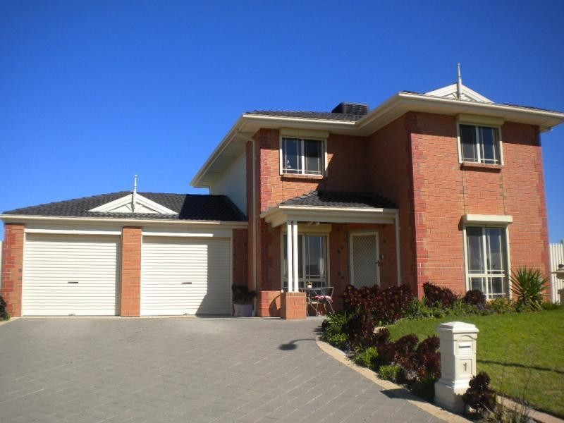 1 Redwood Cl, Noarlunga Downs SA 5168