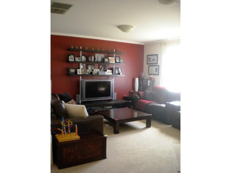 1 Redwood Cl, Noarlunga Downs SA 5168