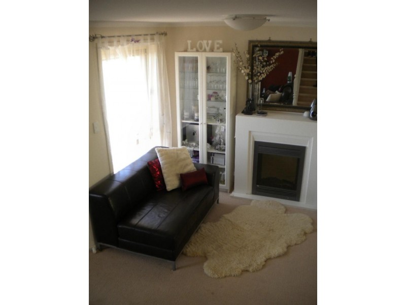 1 Redwood Cl, Noarlunga Downs SA 5168