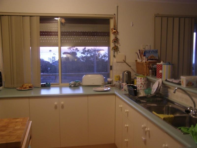 1  Barndoo  St, Hallett Cove SA 5158
