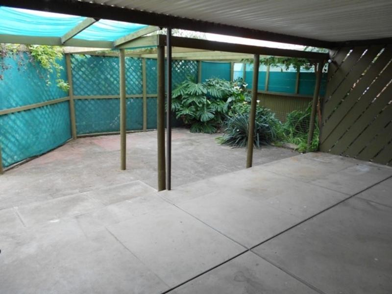 9 Elizabeth St, Reynella SA 5161