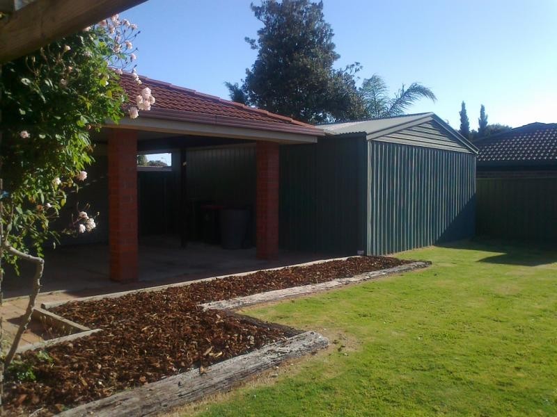 37 Whittaker Ave, Old Reynella SA 5161