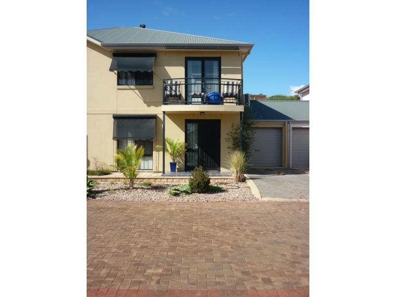 7 St Vincents Cl, Hallett Cove SA 5158