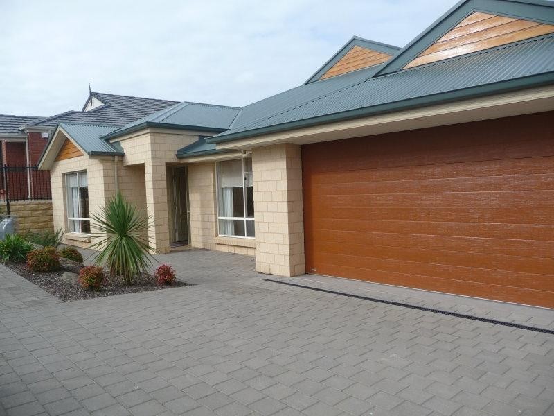 23 Corrimal Ave, Noarlunga Downs SA 5168