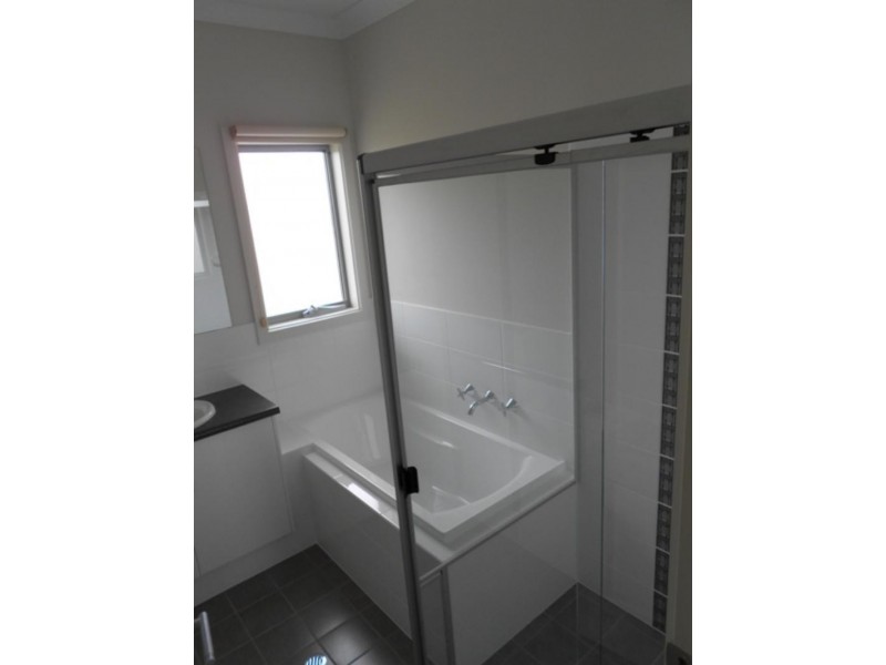 32 Thomas  Way, Hallett Cove SA 5158