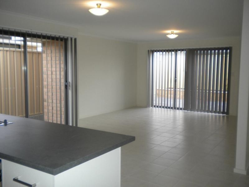 35 Bushtail Ave, Aldinga Beach SA 5173