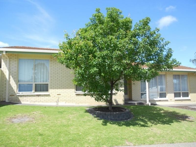 34  Burns Ct, Morphett Vale SA 5162
