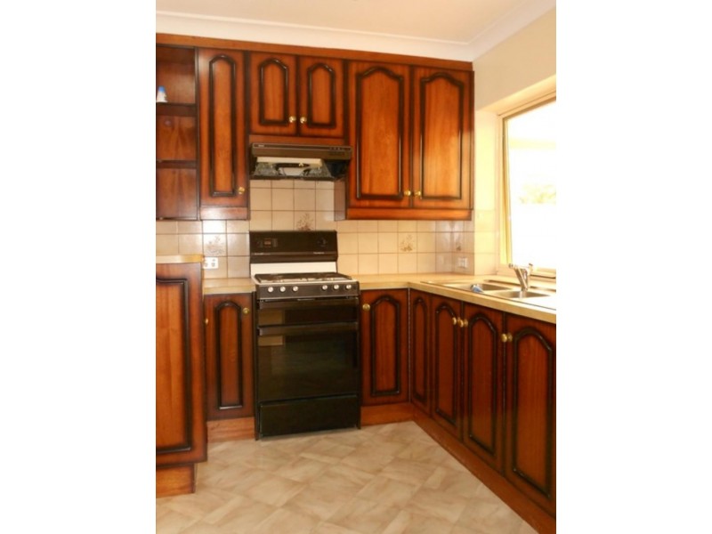 34  Burns Ct, Morphett Vale SA 5162