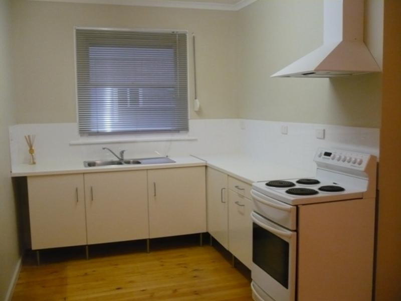6 Central  Ave, Hallett Cove SA 5158