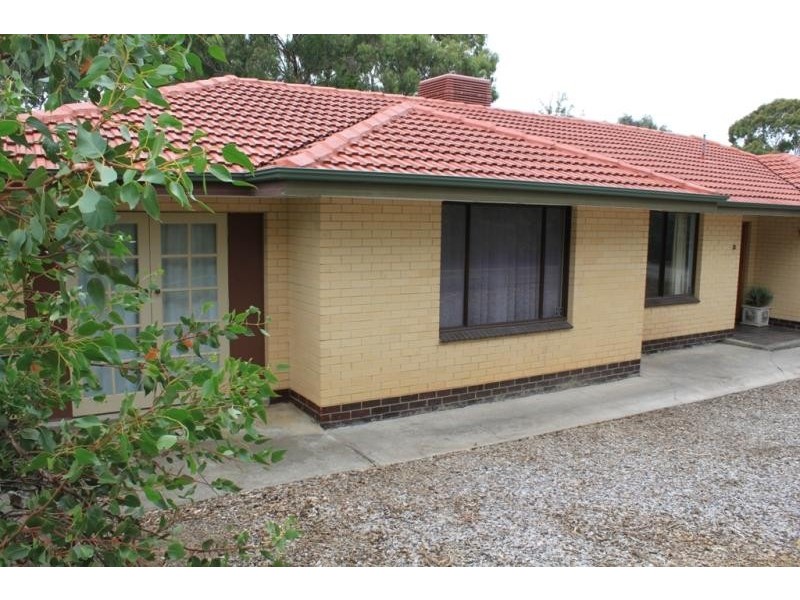 61 Black Rd, Flagstaff Hill SA 5159