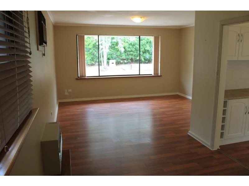 61 Black Rd, Flagstaff Hill SA 5159