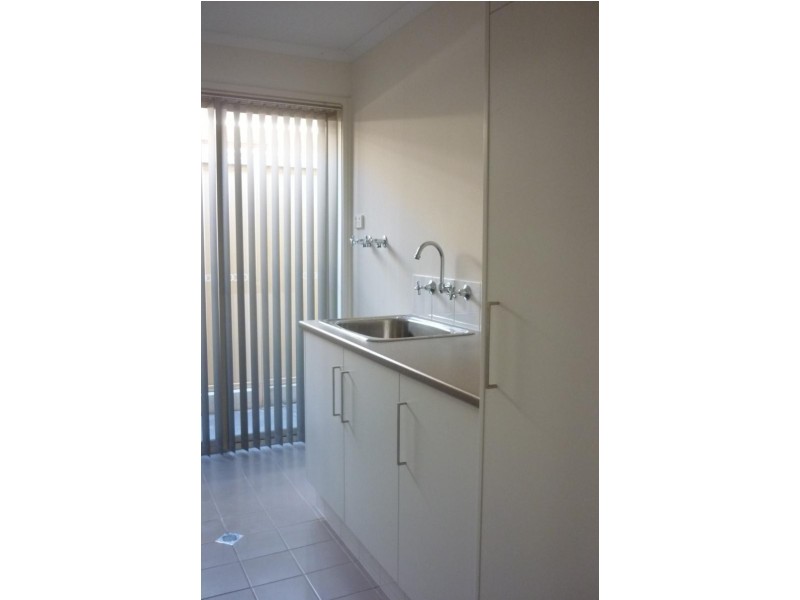 24 Tidal St, Seaford Meadows SA 5169