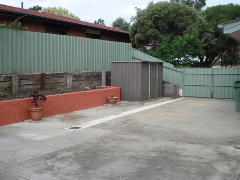3 Anita Ct, Aberfoyle Park SA 5159