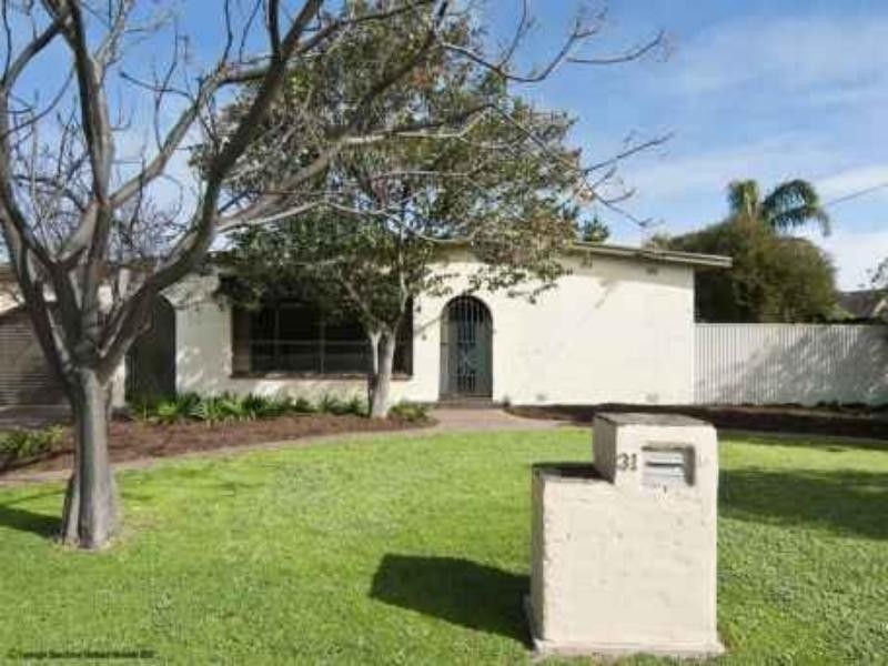 31 William  Rd, Christies Beach SA 5165