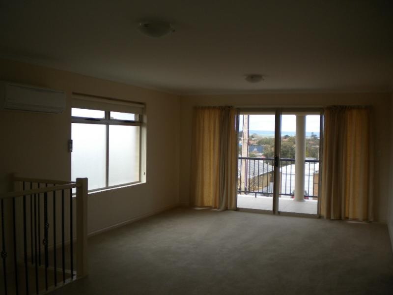 7A Elgin Ave, Christies Beach SA 5165