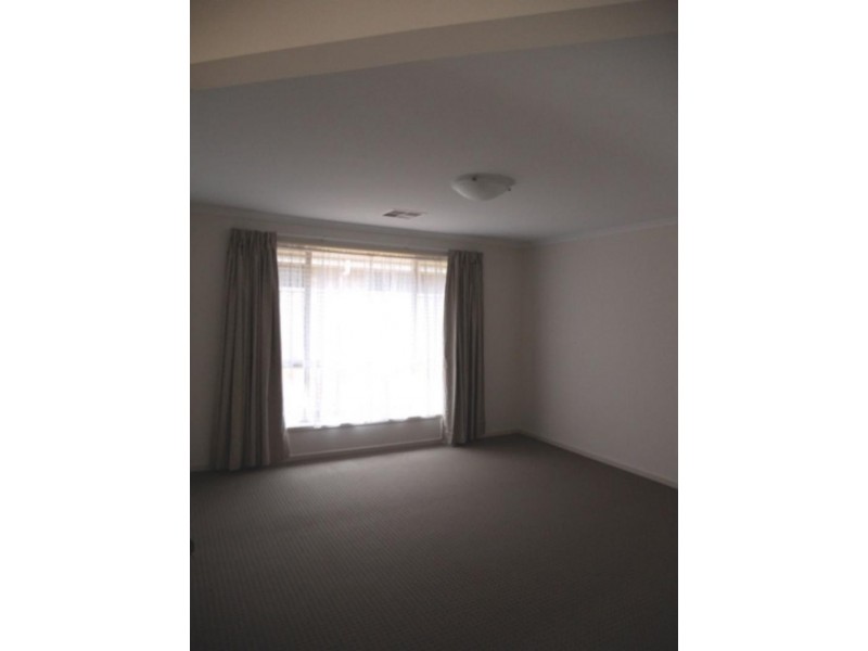 5 Birdsong St, Aldinga Beach SA 5173