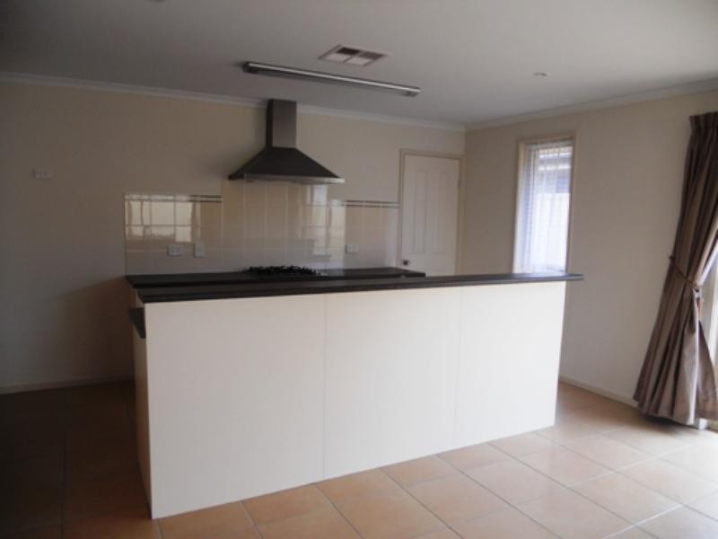 5 Birdsong St, Aldinga Beach SA 5173