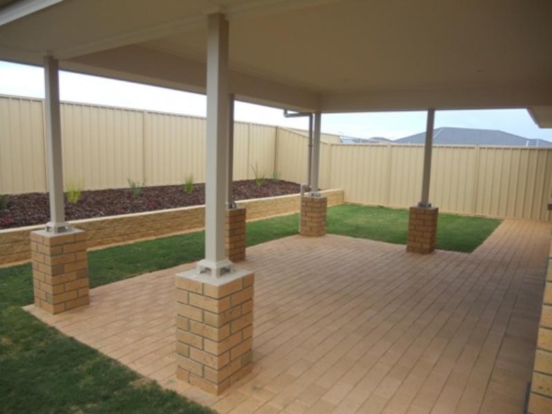 5 Birdsong St, Aldinga Beach SA 5173