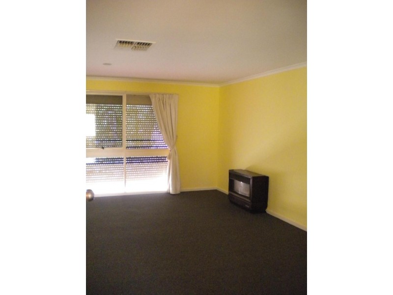 15 Galatea St, Hallett Cove SA 5158