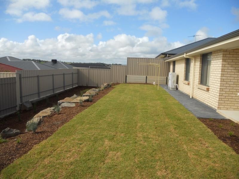 67 Esperance  Bvd, Seaford Rise SA 5169