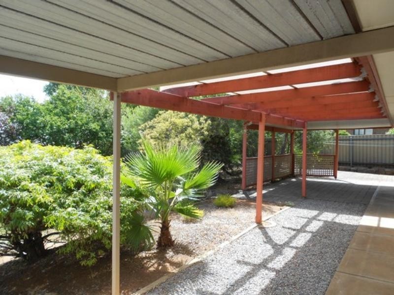 24 Torrens St, Happy Valley SA 5159