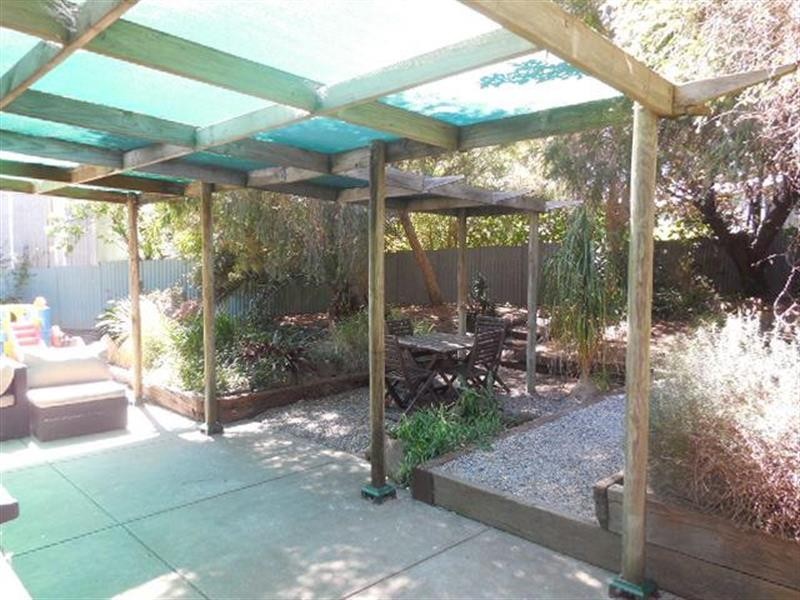 10 Paterson Dr, Hackham SA 5163