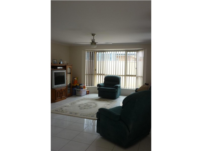 6 Dock Rd, Seaford Meadows SA 5169